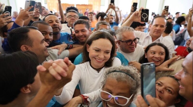 María Corina Machado regresa a Venezuela